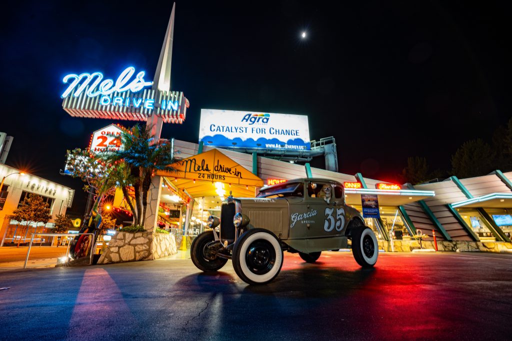 things to do in hollywood - mel's drive in