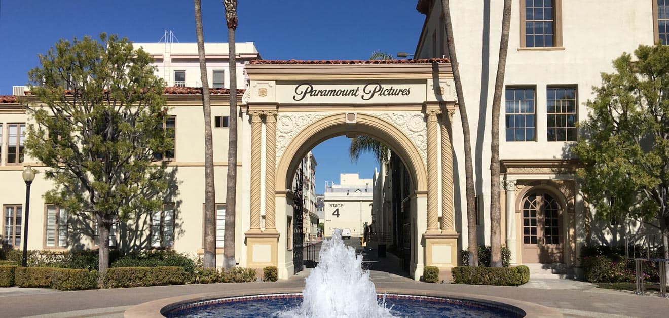 things to do in hollywood - paramount pictures tour