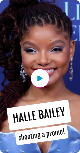 halle bailey at an award ceremony